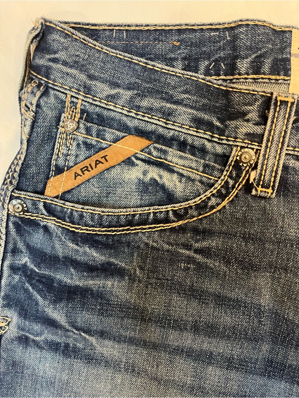 Ariat Men’s Relaxed Boot Cut M4 Jeans 35x34 - Picture 3 of 7